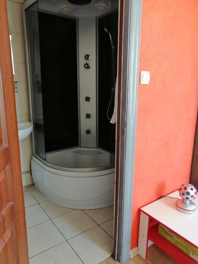 Albergue Freedom Úzhgorod Exterior foto